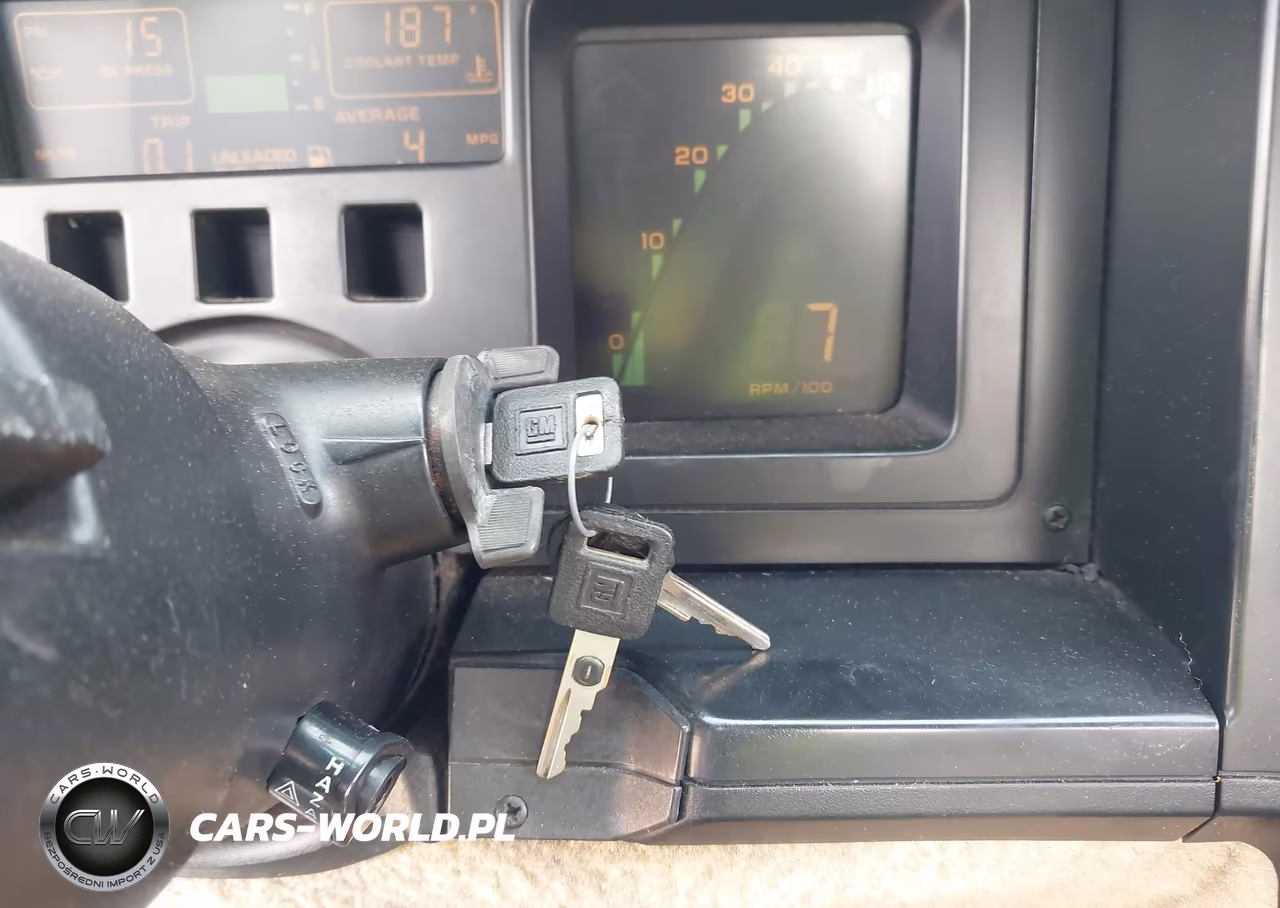 1987 Chevrolet Corvette VIN:1G1YY3189H5115642 - 11