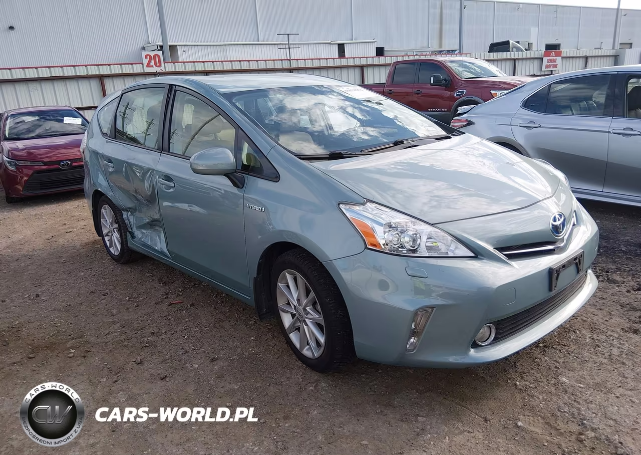 2014 Toyota Prius V Five