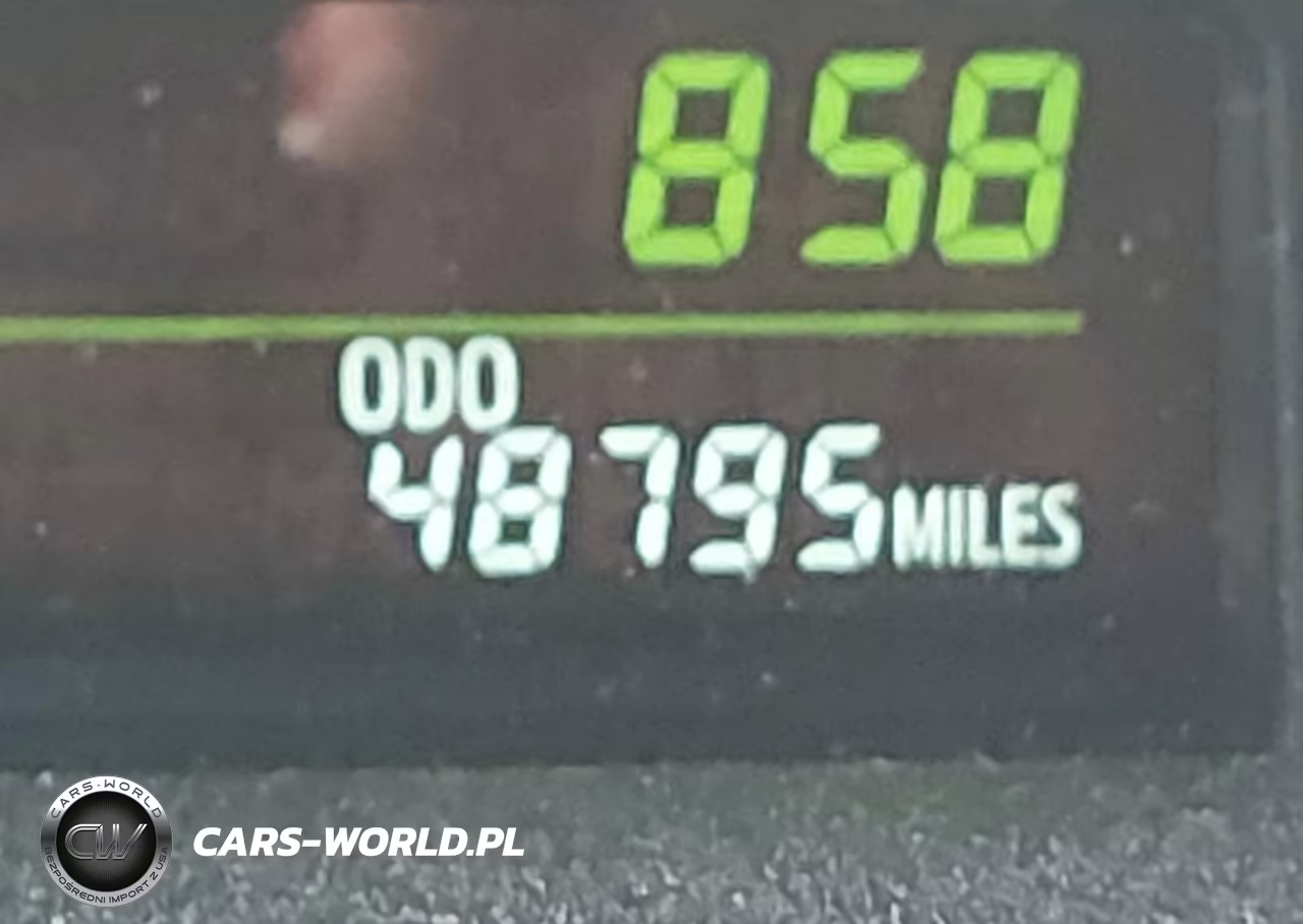 2014 Toyota Prius V Five VIN:JTDZN3EU6EJ010572 - 15