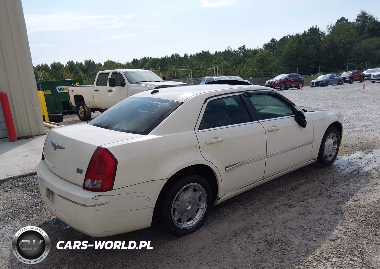 2006 Chrysler 300 Touring VIN:2C3LA53G96H116483 - 4