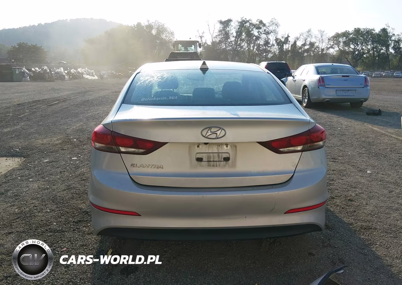 2017 Hyundai Elantra Value Edition VIN:5NPD84LF8HH186662 - 17