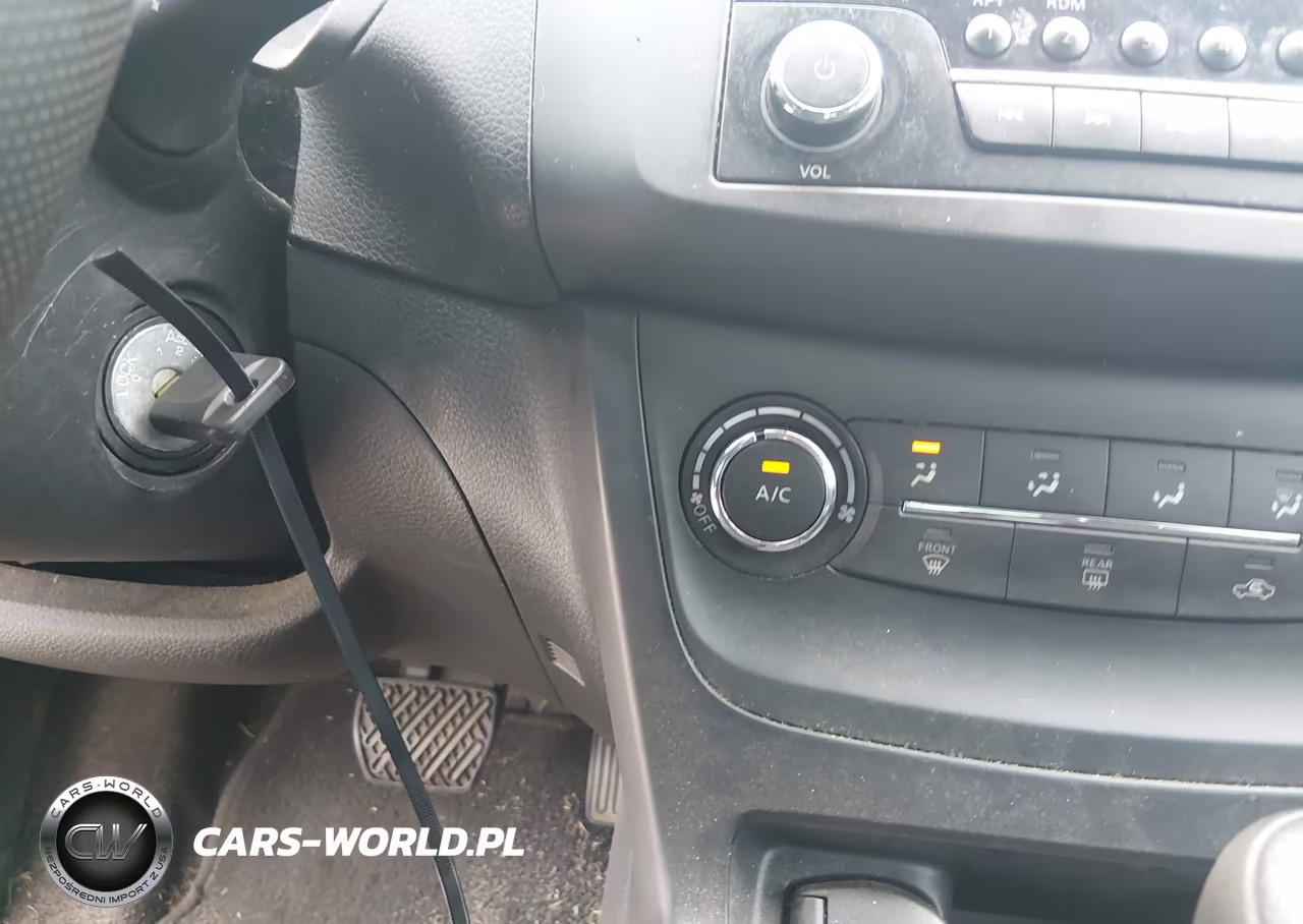 2016 Nissan Sentra S VIN:3N1AB7AP5GL681226 - 11