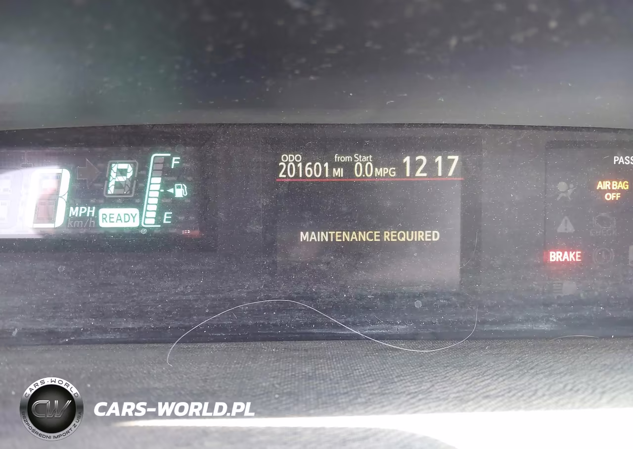 2013 Toyota Prius C One VIN:JTDKDTB34D1539484 - 15