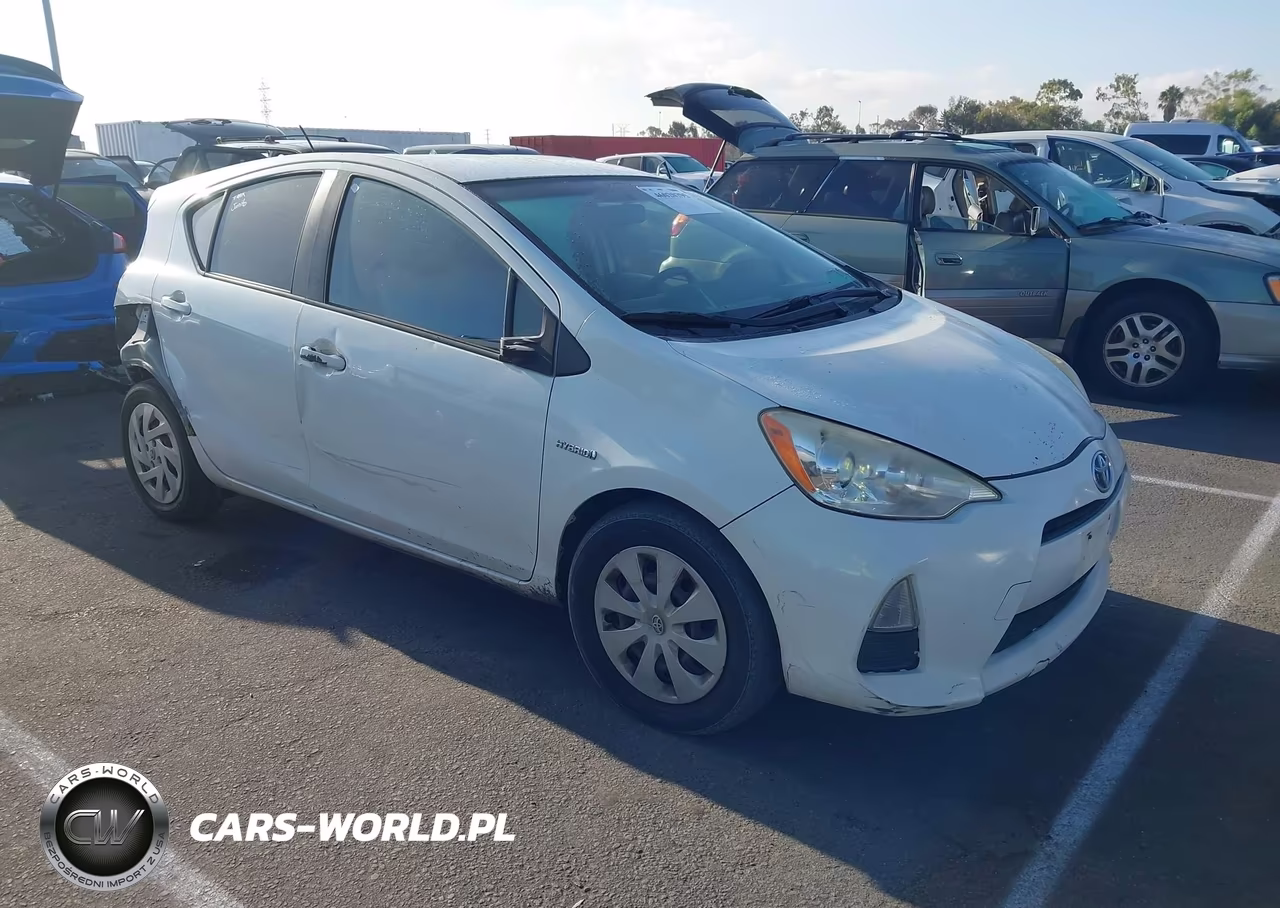 2014 Toyota Prius C One