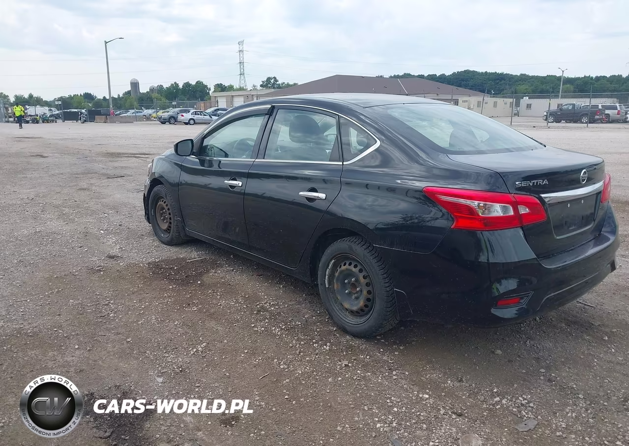 2018 Nissan Sentra S VIN:3N1AB7AP9JY321581 - 3