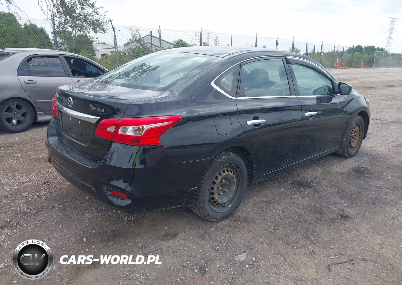 2018 Nissan Sentra S VIN:3N1AB7AP9JY321581 - 4