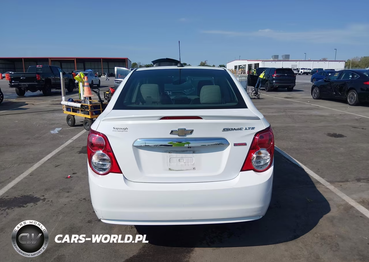 2015 Chevrolet Sonic Ltz Auto VIN:1G1JE5SB7F4204158 - 16
