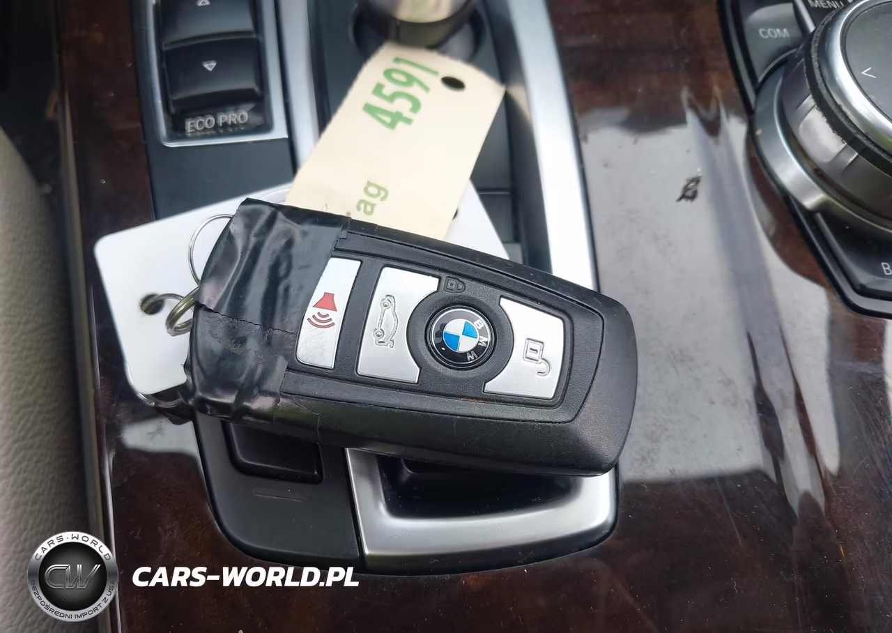 2017 BMW X3 xDrive28D VIN:5UXWY3C3XH0N88901 - 11