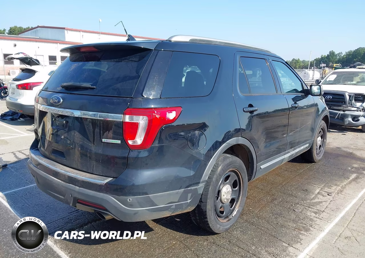 2018 Ford Explorer Xlt VIN:1FM5K7DH4JGC83564 - 4