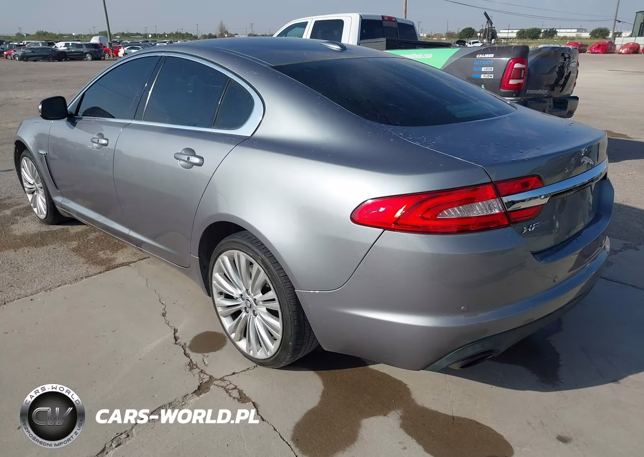 2012 Jaguar Xf Portfolio VIN:SAJWA0HB0CLS36567 - 3