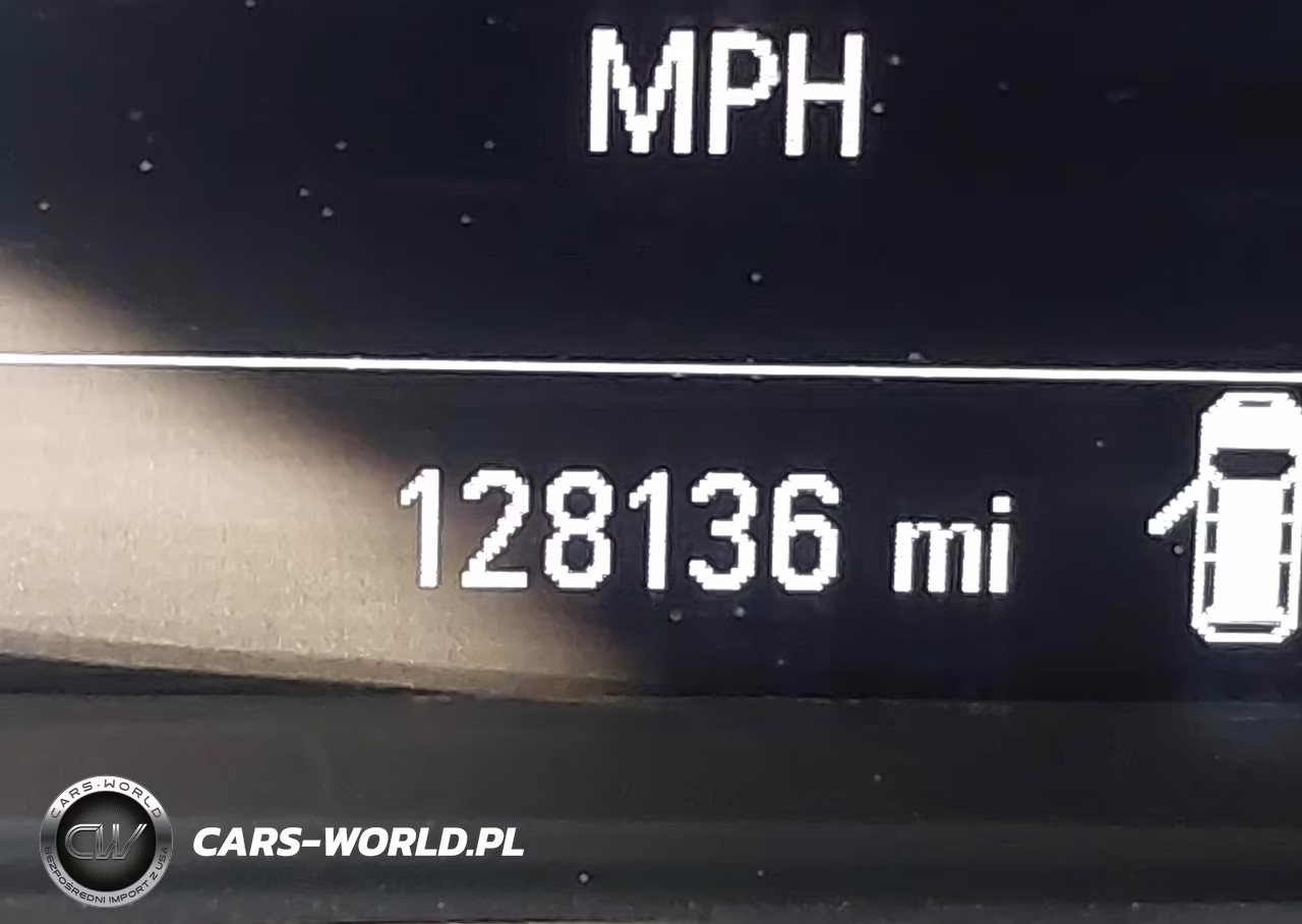 2021 Chevrolet Traverse Ls VIN:1GNERFKW7MJ170038 - 15