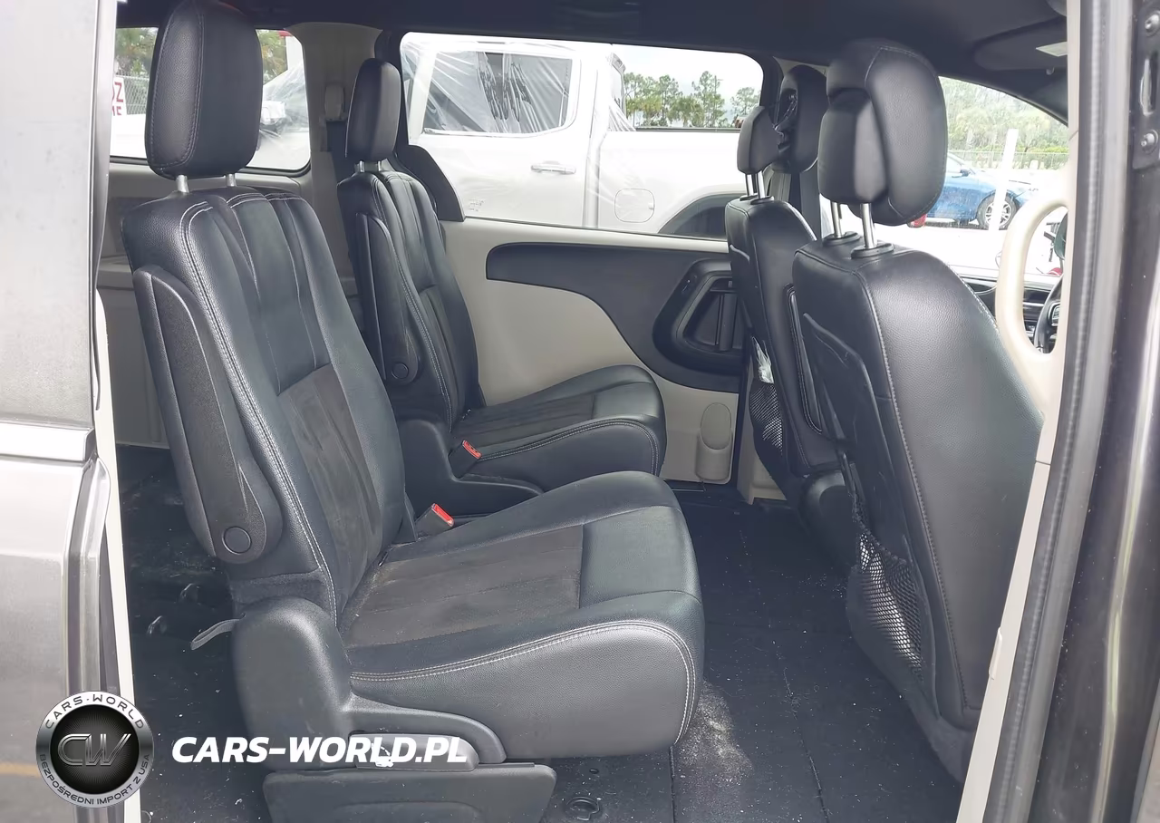 2019 Dodge Grand Caravan Sxt VIN:2C4RDGCG5KR784987 - 8