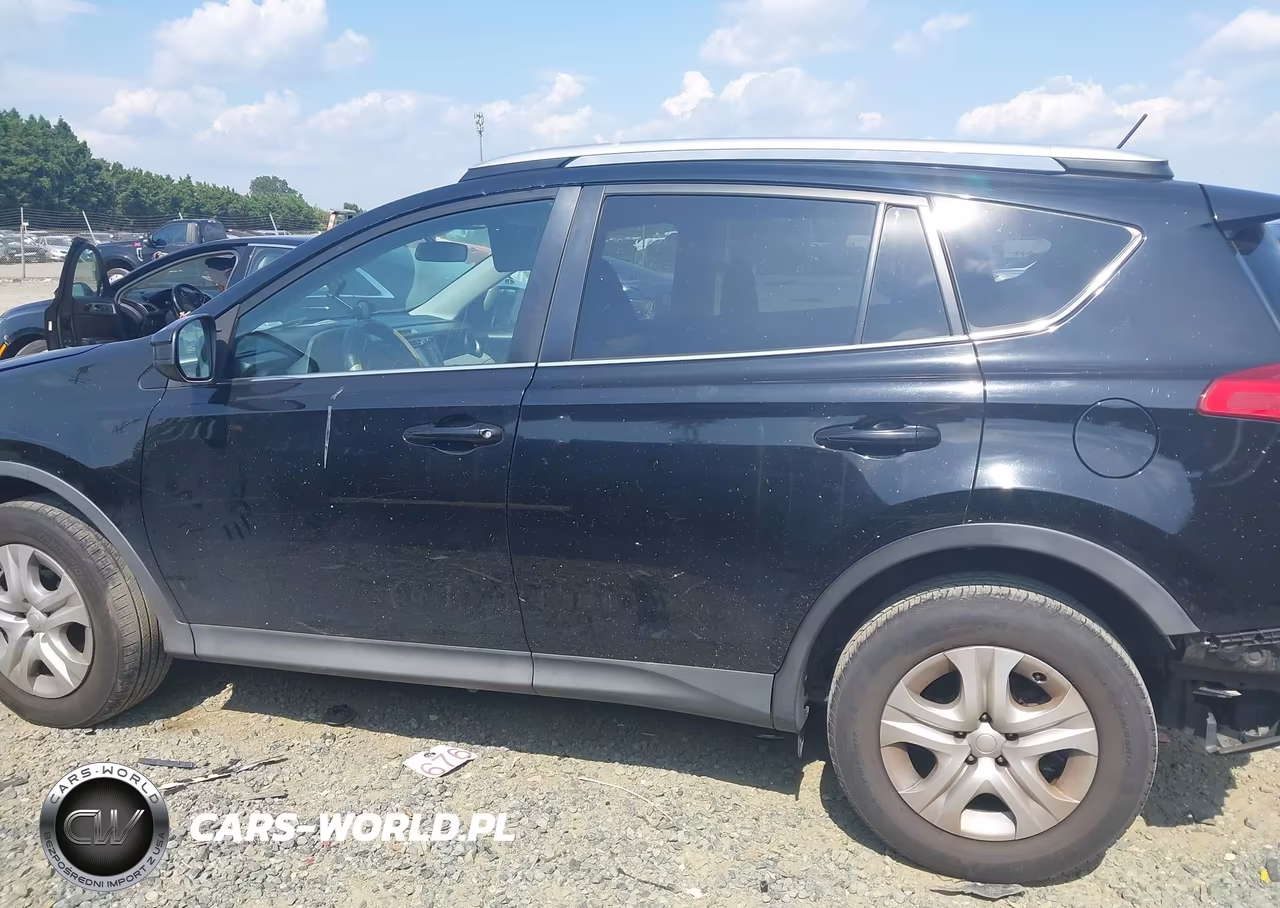 2015 Toyota Rav4 Le VIN:2T3BFREV3FW317582 - 15