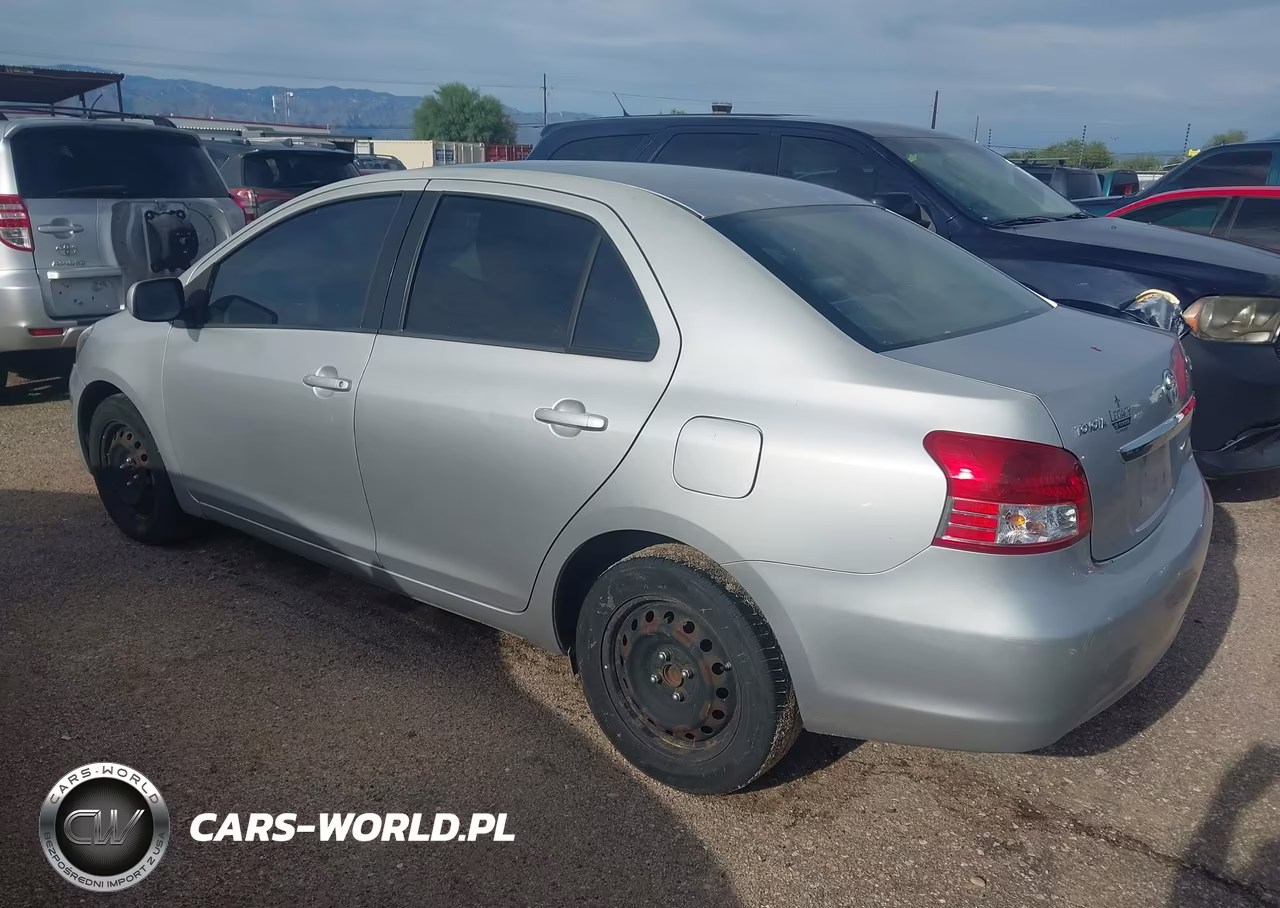 2011 Toyota Yaris VIN:JTDBT4K36B4081015 - 3