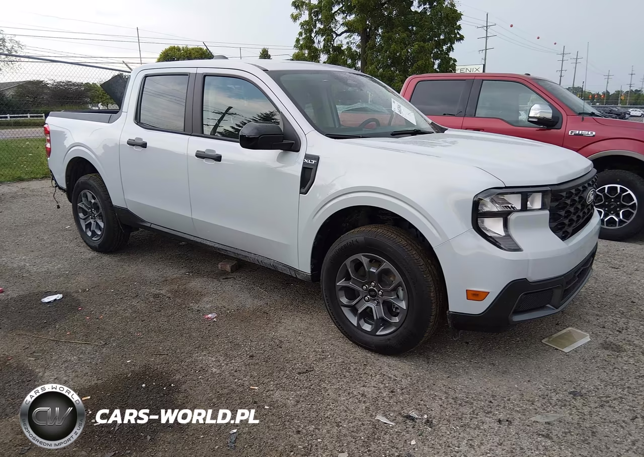 2026 Ford Maverick Xlt