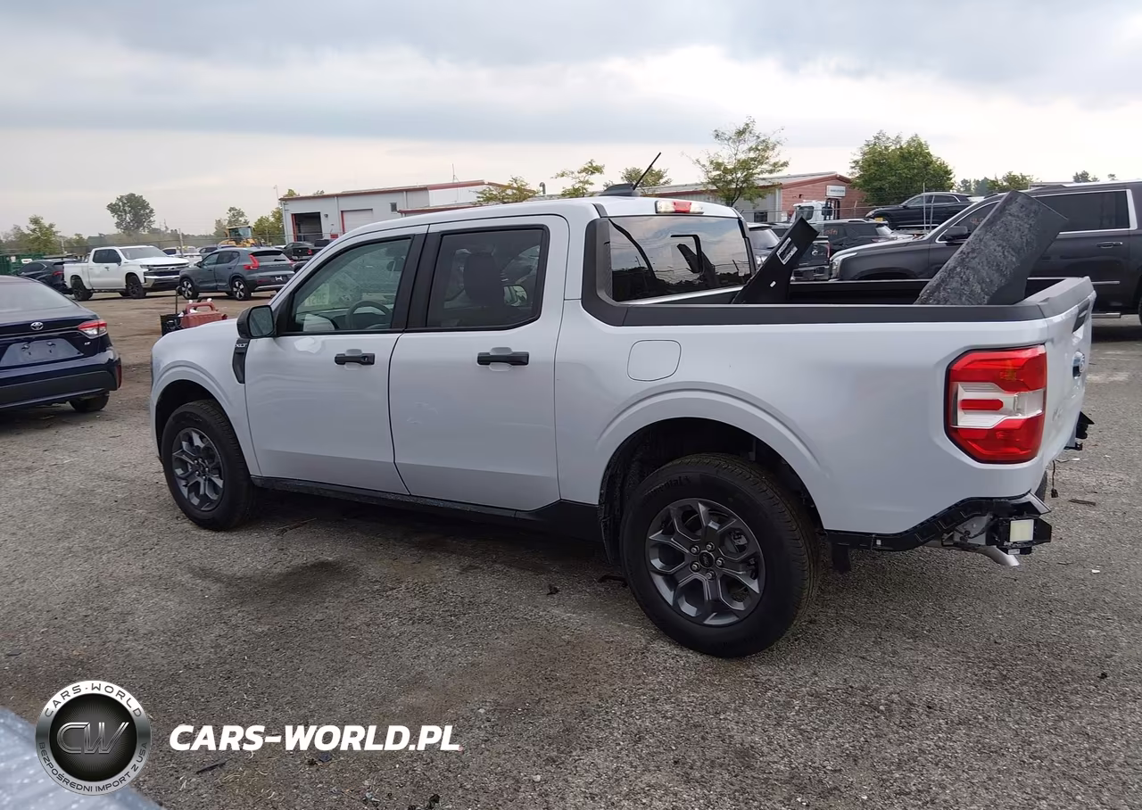 2026 Ford Maverick Xlt VIN:3FTTW8J30TRB20887 - 14