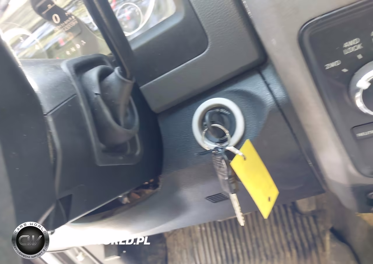 2018 Ram 5500 Chassis Tradesman-Slt-Laramie VIN:3C7WRNEL3JG122366 - 10