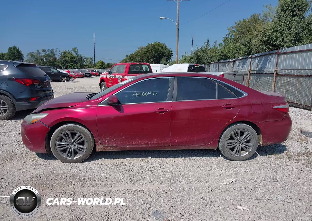 2015 Toyota Camry Se VIN:4T1BF1FK4FU979332 - 14