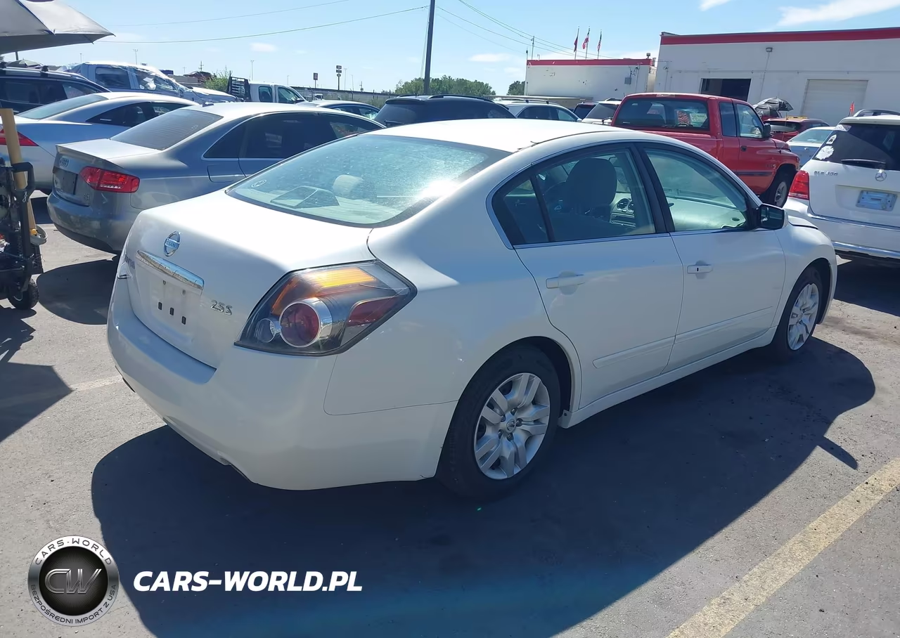 2009 Nissan Altima 2.5 S VIN:1N4AL21E39N490117 - 4