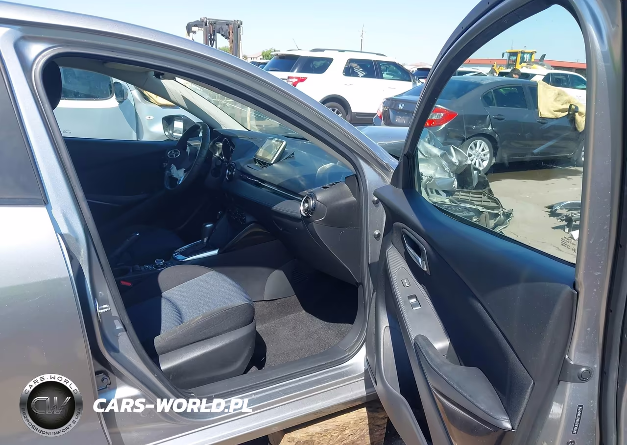2016 Scion Ia VIN:3MYDLBZV6GY140459 - 5