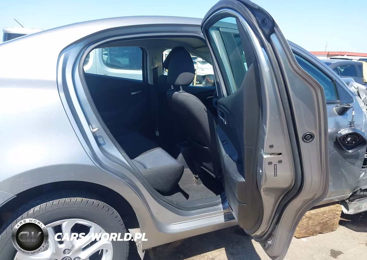 2016 Scion Ia VIN:3MYDLBZV6GY140459 - 8