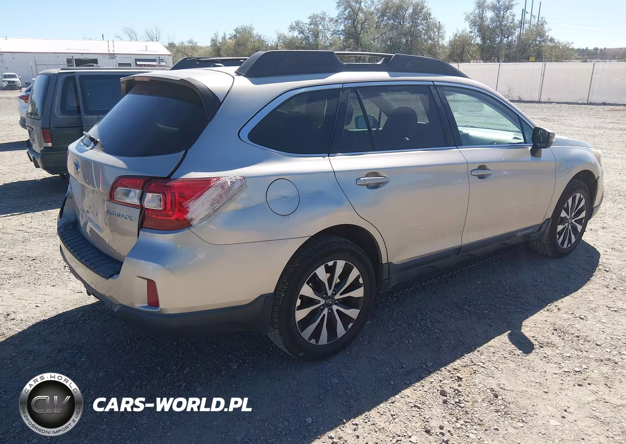 2015 Subaru Outback 2.5I Limited VIN:4S4BSBNC0F3252092 - 4