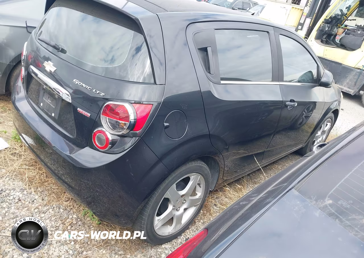 2015 Chevrolet Sonic Ltz Auto VIN:1G1JE6SB9F4118114 - 4
