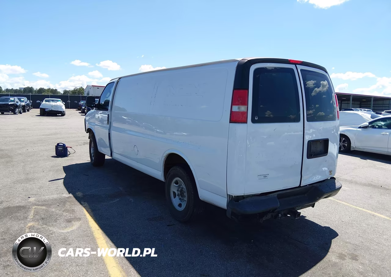 2017 Chevrolet Express 2500 Work Van VIN:1GCWGBFF1H1193746 - 3