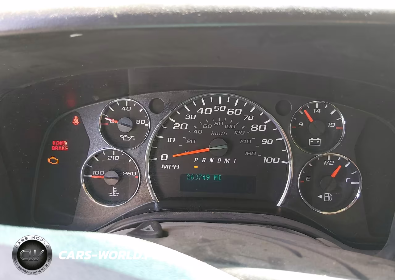 2017 Chevrolet Express 2500 Work Van VIN:1GCWGBFF1H1193746 - 7