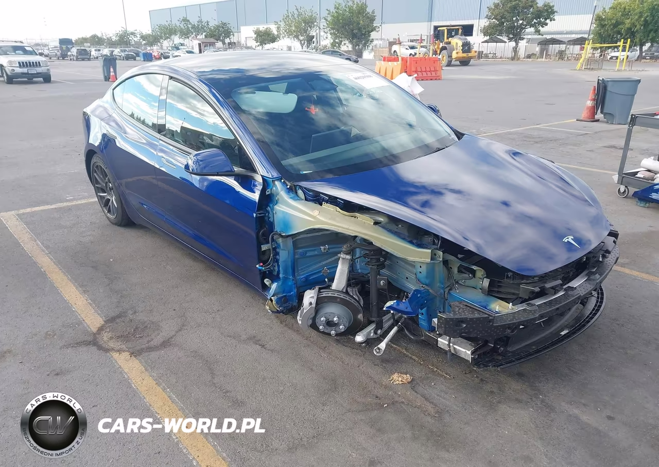 2025 Tesla Model 3 Long Range Rear-Wheel Drive-Standard Rear-Wheel Drive – zdjęcie 1 z 22
