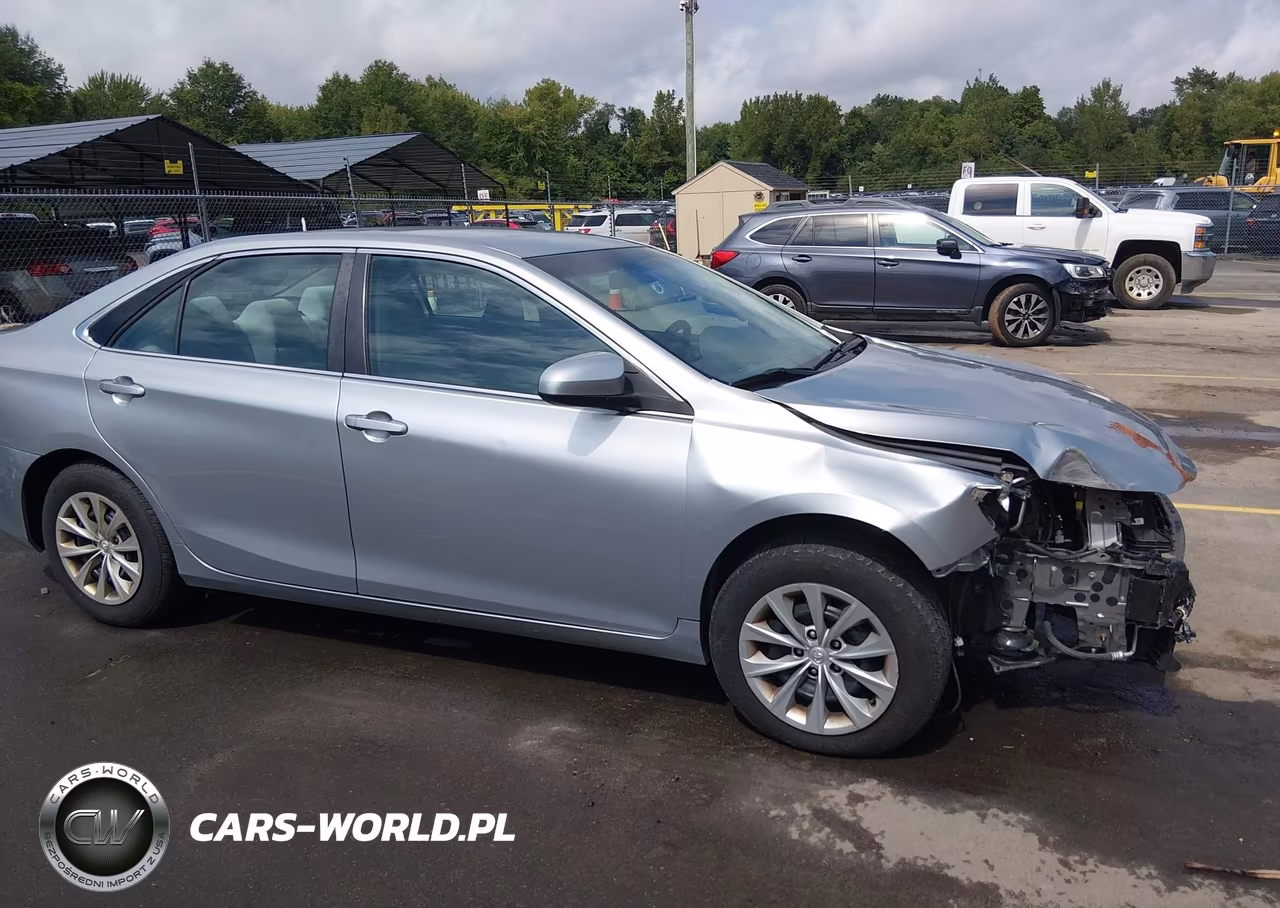 2017 Toyota Camry Le VIN:4T1BF1FK9HU707040 - 14