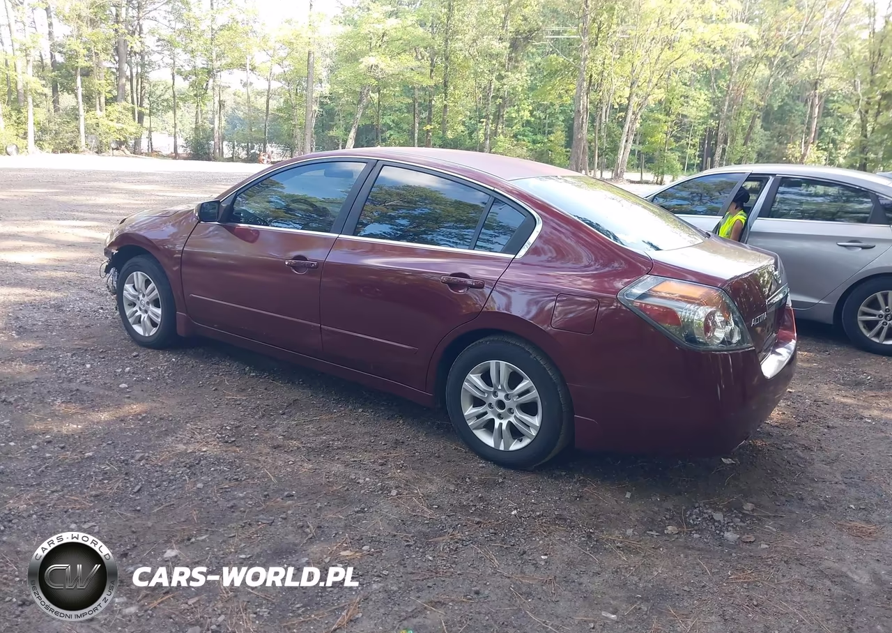2011 Nissan Altima 2.5 S VIN:1N4AL2AP5BN415880 - 3