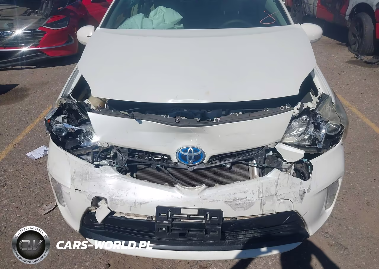 2014 Toyota Prius Two VIN:JTDKN3DU1E1794548 - 6