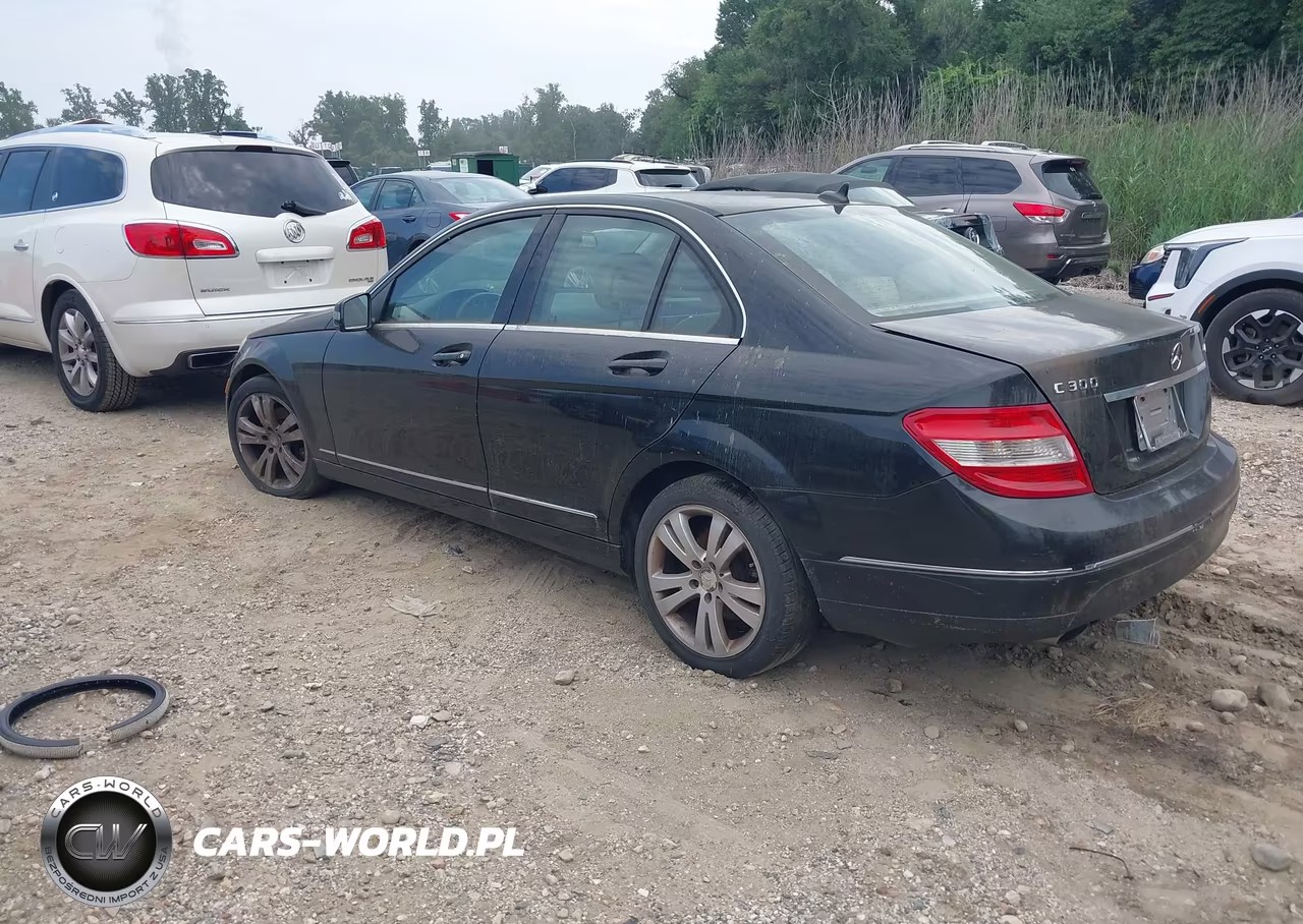 2011 Mercedes-Benz C 300 Luxury 4Matic VIN:WDDGF8BB0BR147627 - 3