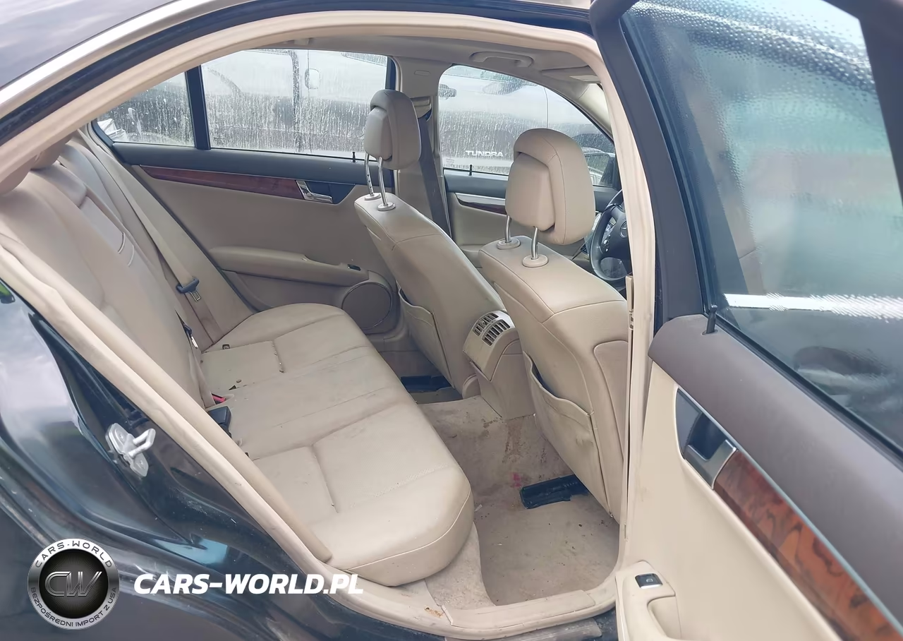2011 Mercedes-Benz C 300 Luxury 4Matic VIN:WDDGF8BB0BR147627 - 8