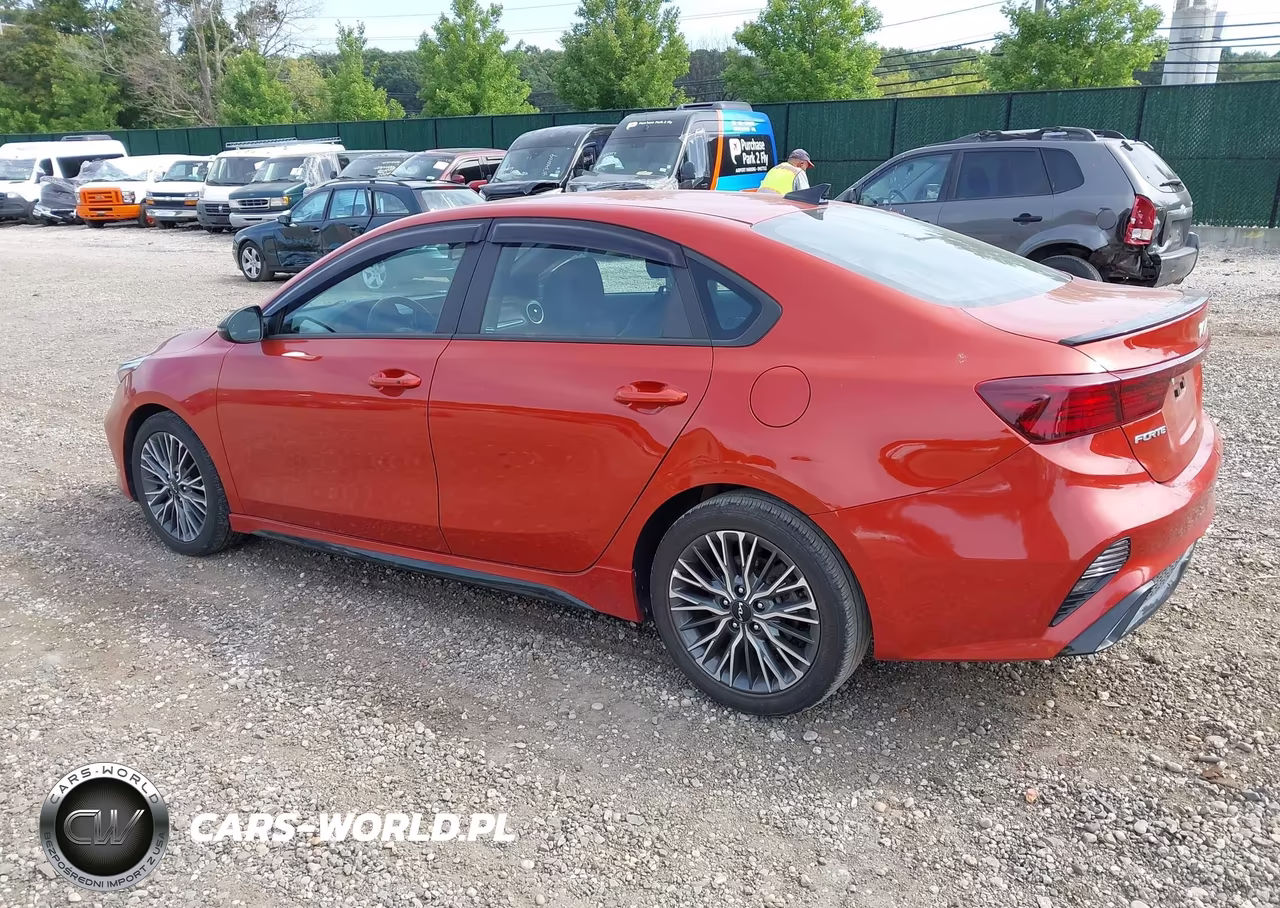 2024 Kia Forte Gt-Line VIN:3KPF54AD0RE720245 - 3