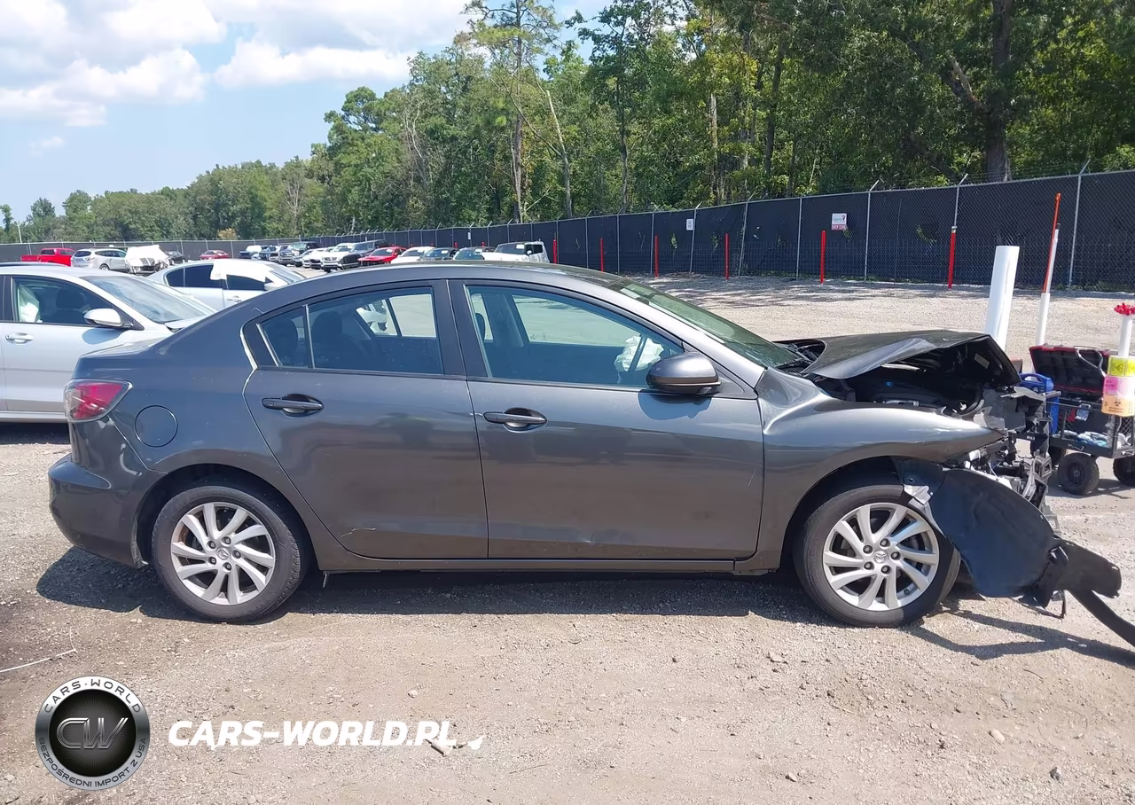 2012 Mazda Mazda3 I Touring VIN:JM1BL1V71C1684809 - 14