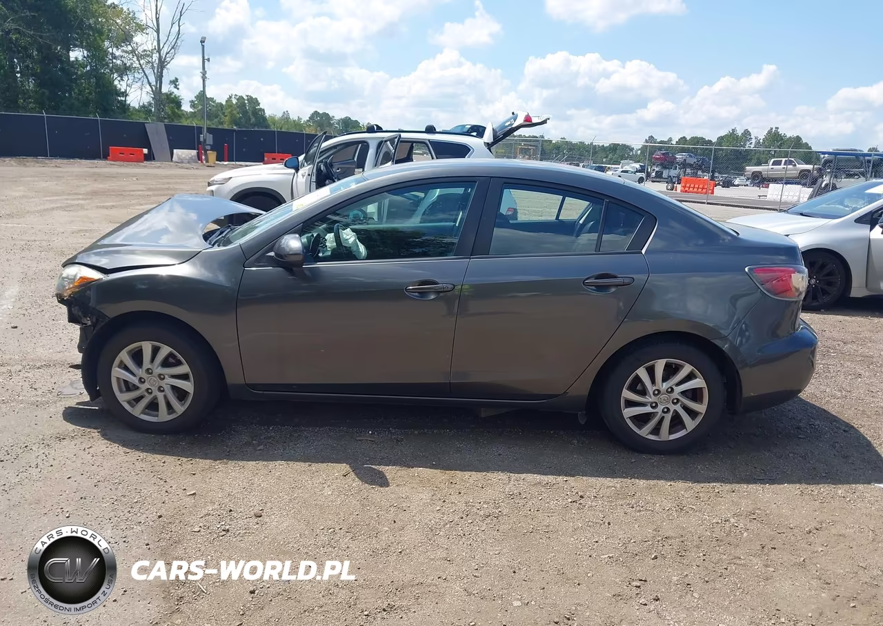 2012 Mazda Mazda3 I Touring VIN:JM1BL1V71C1684809 - 15