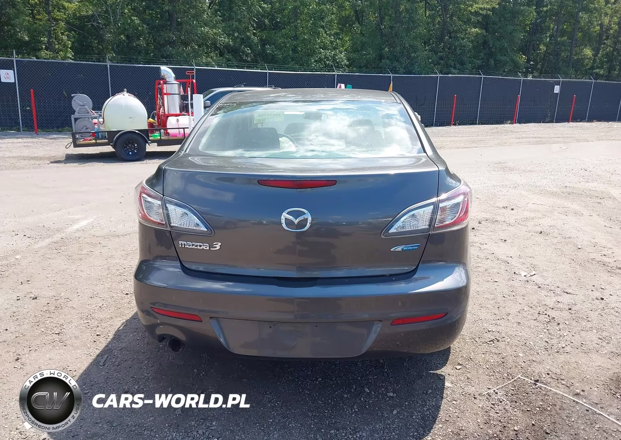 2012 Mazda Mazda3 I Touring VIN:JM1BL1V71C1684809 - 17