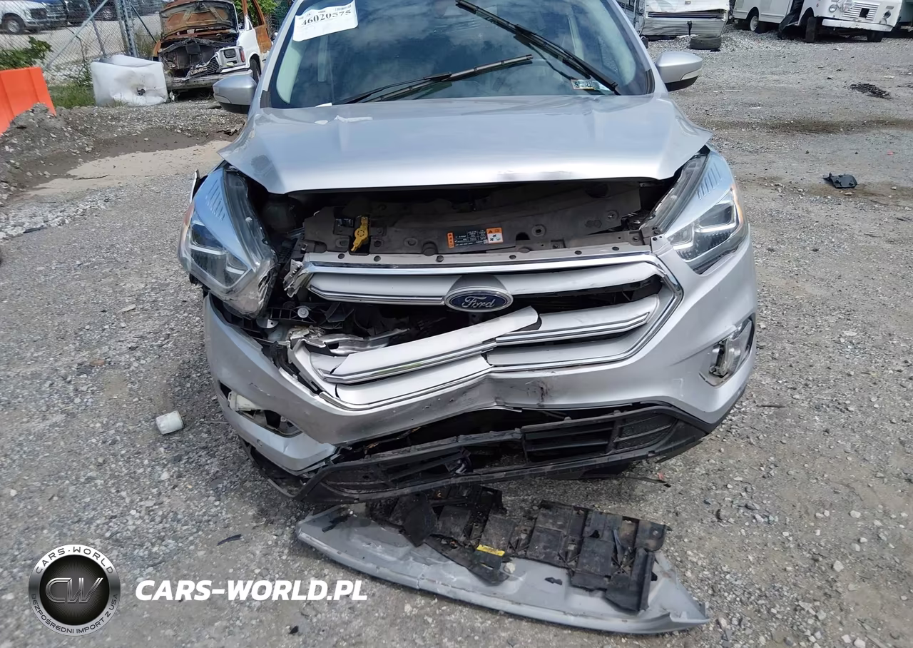 2018 Ford Escape Titanium VIN:1FMCU9J96JUB05652 - 6