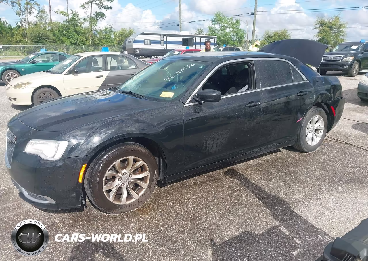 2015 Chrysler 300 Limited VIN:2C3CCAAG2FH891729 - 2