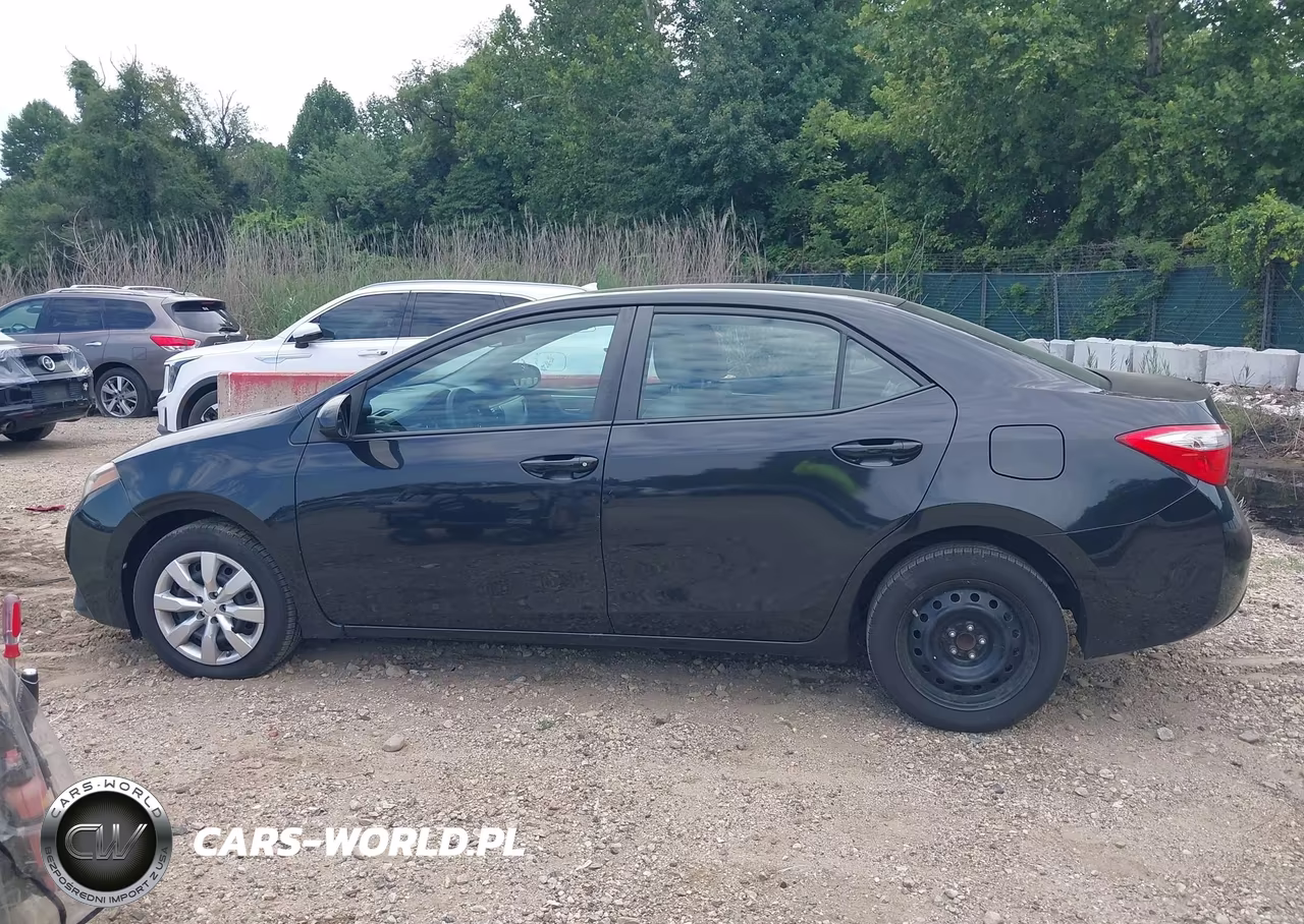 2015 Toyota Corolla Le VIN:2T1BURHE9FC380018 - 14