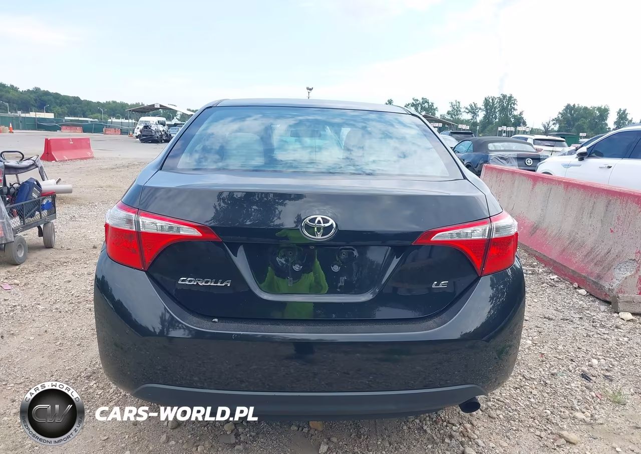 2015 Toyota Corolla Le VIN:2T1BURHE9FC380018 - 16