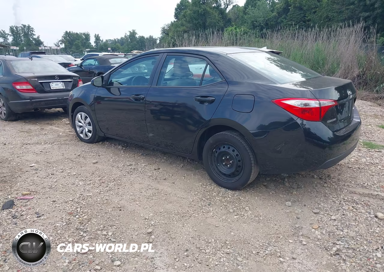 2015 Toyota Corolla Le VIN:2T1BURHE9FC380018 - 3