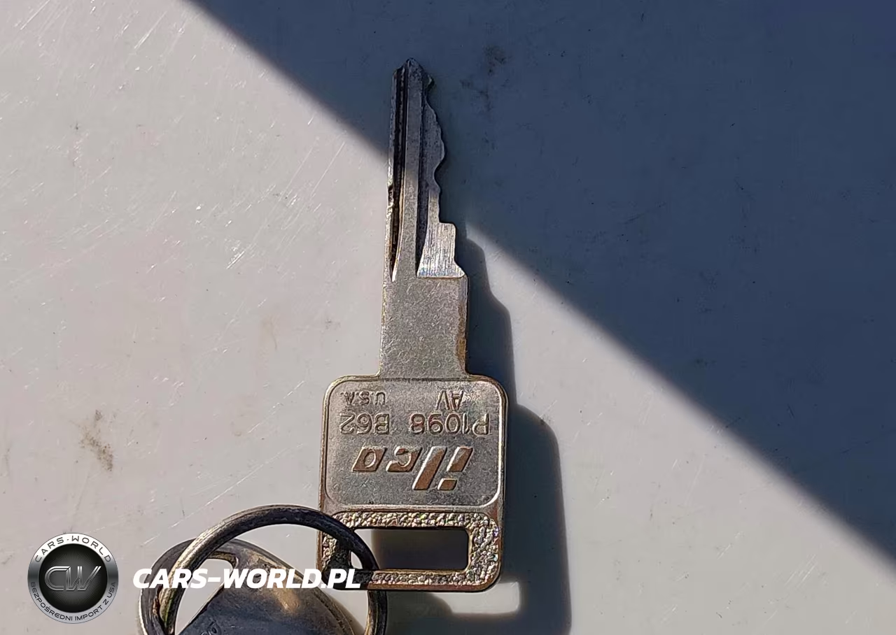 1996 Chevrolet Corvette VIN:1G1YY22P6T5100637 - 11