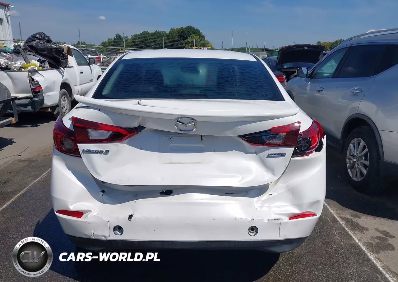 2018 Mazda Mazda3 Touring VIN:3MZBN1V30JM275088 - 16