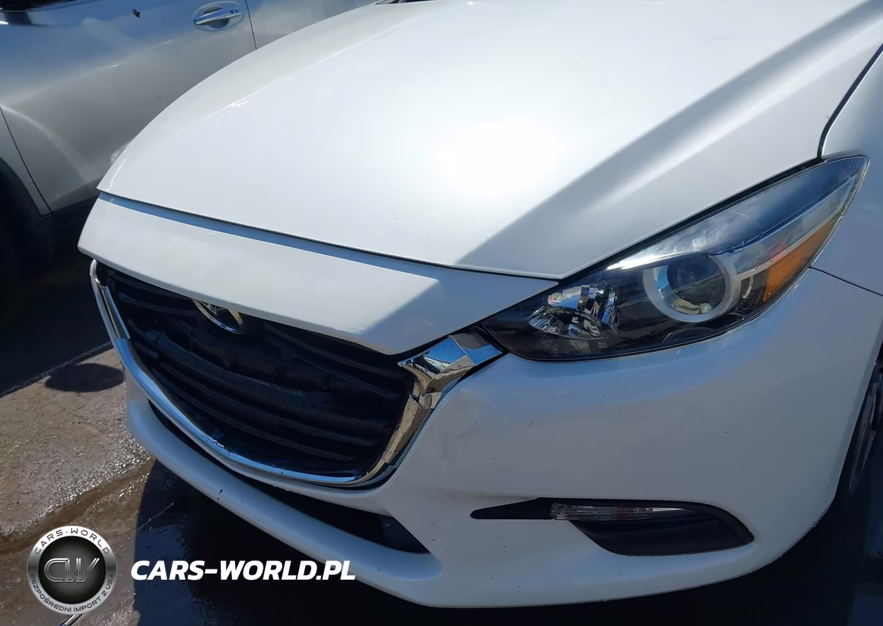 2018 Mazda Mazda3 Touring VIN:3MZBN1V30JM275088 - 17