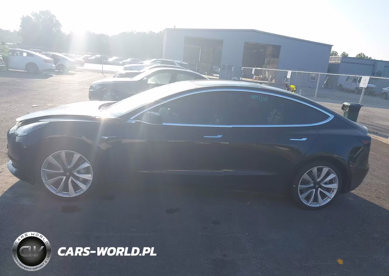 2020 Tesla Model 3 VIN:5YJ3E1EAXLF792895 - 14