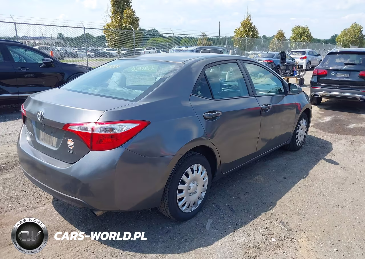 2016 Toyota Corolla Le VIN:2T1BURHE6GC700171 - 4