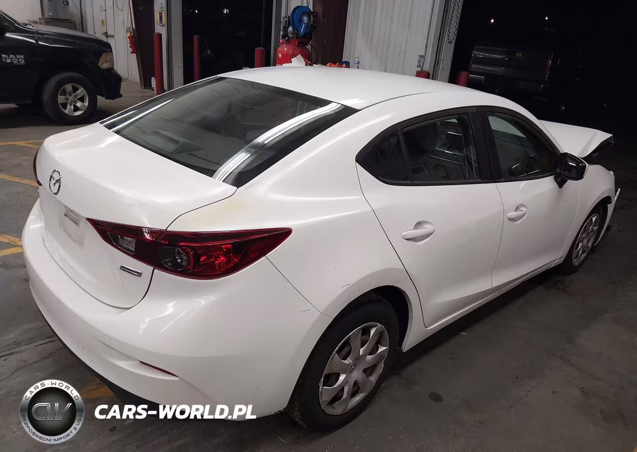 2015 Mazda Mazda3 VIN:3MZBM1U77FM197696 - 4